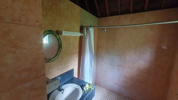 Deluxe Ortak Ranzalı Oda