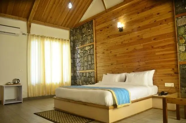 Luxury Oda