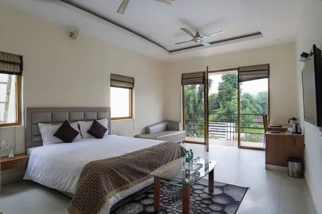 Pool View Room