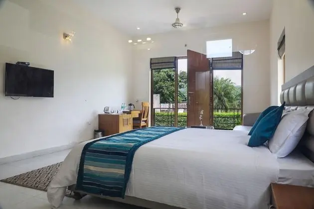 Pool View Room