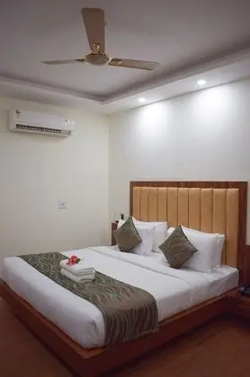 Executive Queen Room
