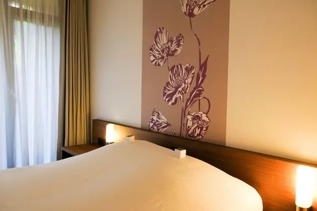 Double Small Room