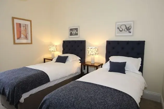 Deluxe İki Ayrı Yataklı Oda, Banyolu/Duşlu