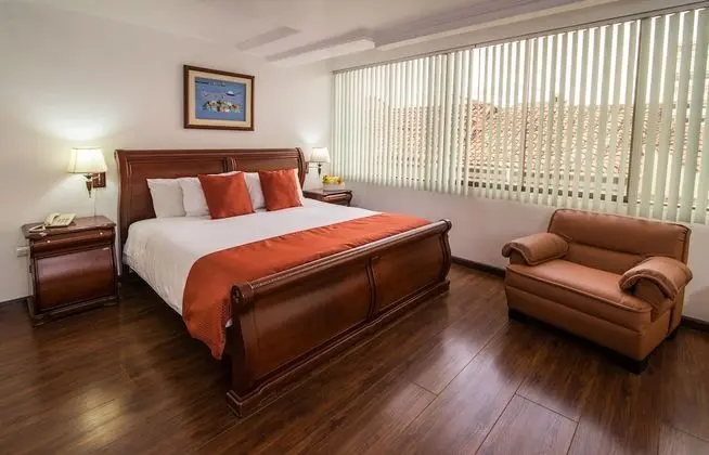 Deluxe King Room