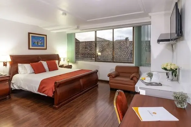 Deluxe King Room