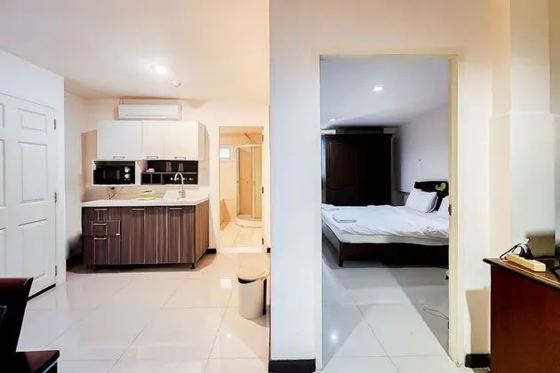 One Bedroom One Bath
