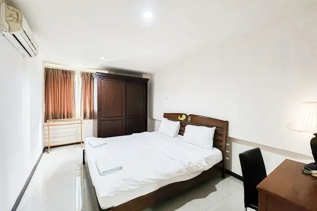 One Bedroom One Bath