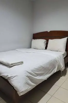 One Bedroom One Bath