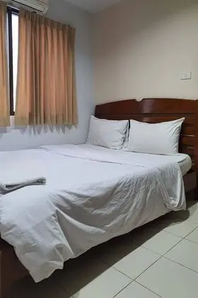 One Bedroom One Bath