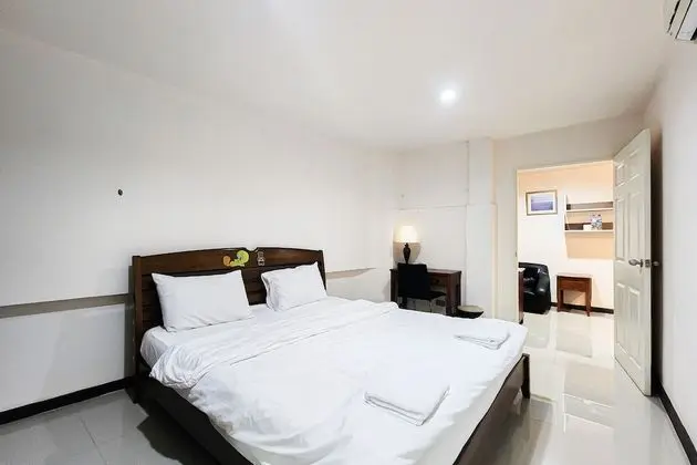 One Bedroom One Bath