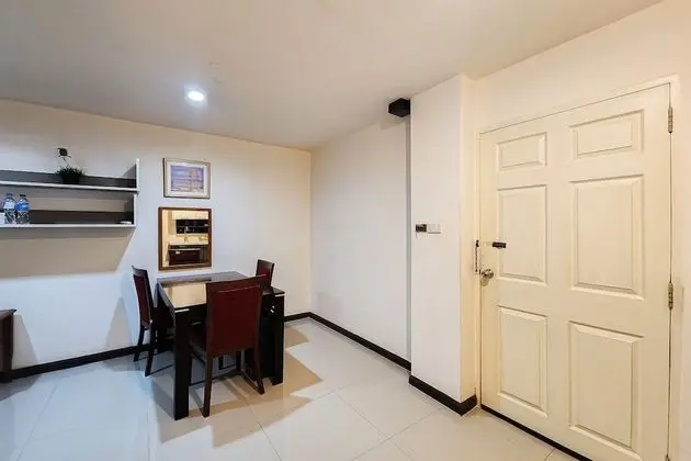 One Bedroom One Bath