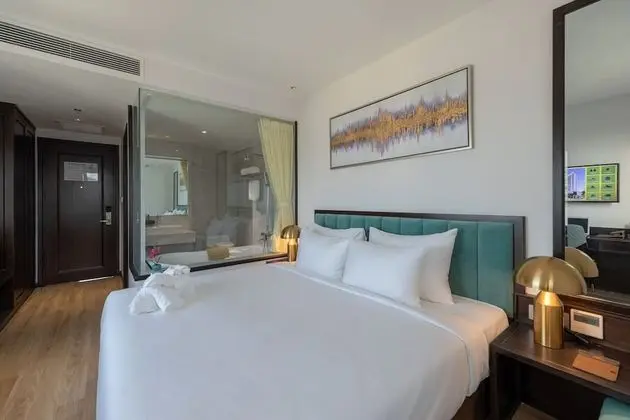 Luxury Tek Büyük Yataklı Oda, 1 En Büyük (King) Boy Yatak, Sigara İçilmez, Okyanus Manzaralı