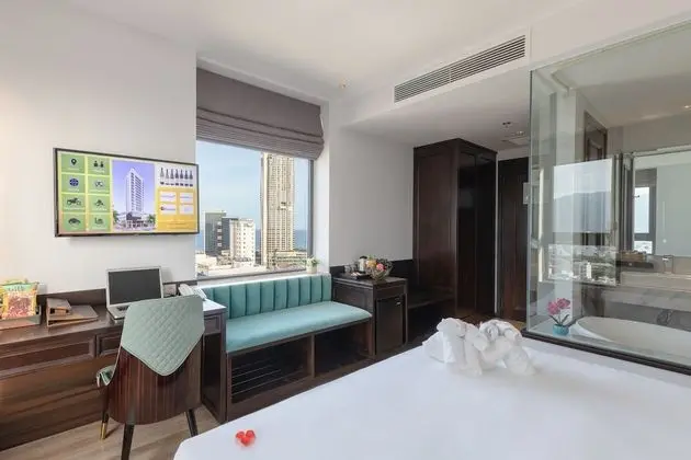 Luxury Tek Büyük Yataklı Oda, 1 En Büyük (King) Boy Yatak, Sigara İçilmez, Okyanus Manzaralı