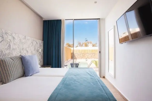 Deluxe Apart Daire (2 Adultos y 3 Niños)