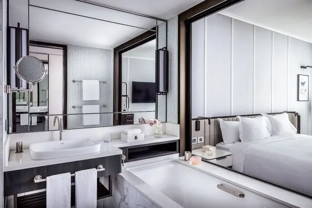 Premier İki Ayrı Yataklı Oda, 2 Çift Kişilik Yatak (Pinnacle Tower)
