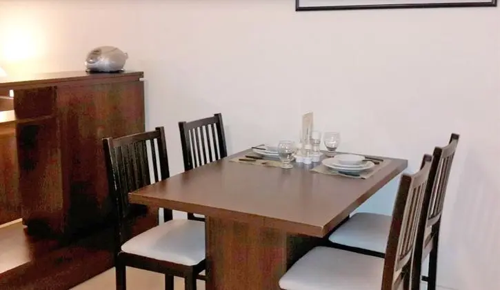 Üç Kişilik Oda