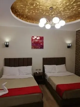 Basic İki Ayrı Yataklı Oda