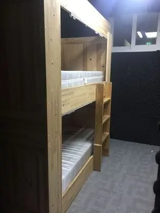 Comfort Ortak Ranzalı Oda, Sadece kadınlar için