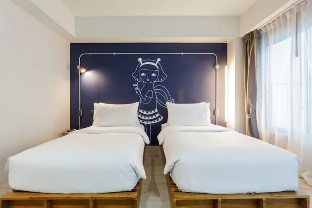 Deluxe Twin Bed Room