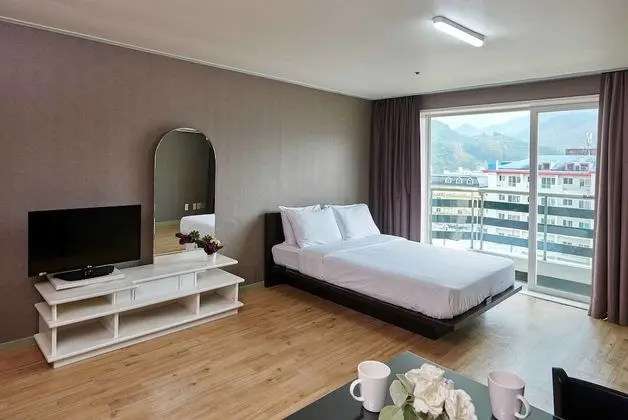 Lucky Room (25PY, Ondol or Bed Randomly Assigned)