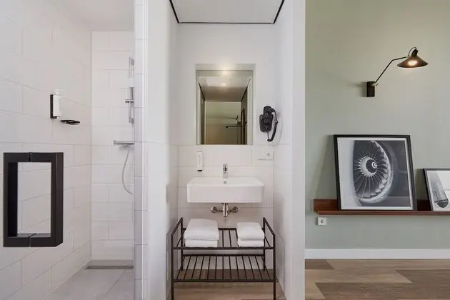 King Studio Apartment