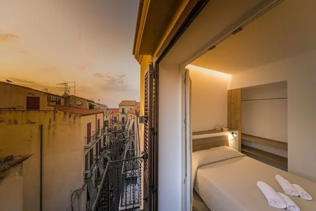 Classic Tek Büyük Yataklı Oda