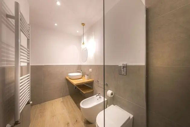 Classic Üç Kişilik Oda