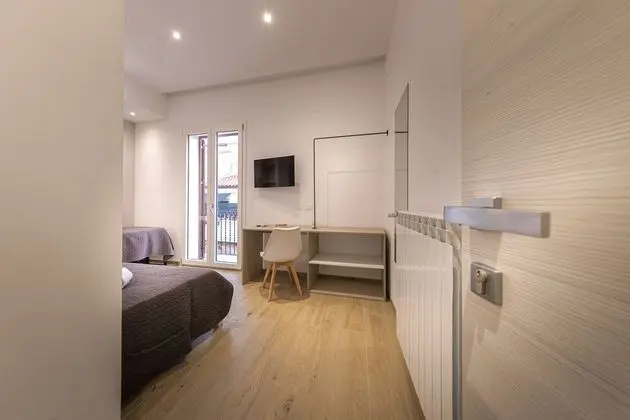 Classic Üç Kişilik Oda