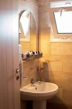 Deluxe Üç Kişilik Oda, Deniz Manzaralı