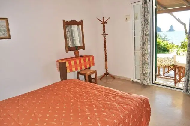 Ev, 3 Yatak Odası, Sigara İçilebilir, Veranda