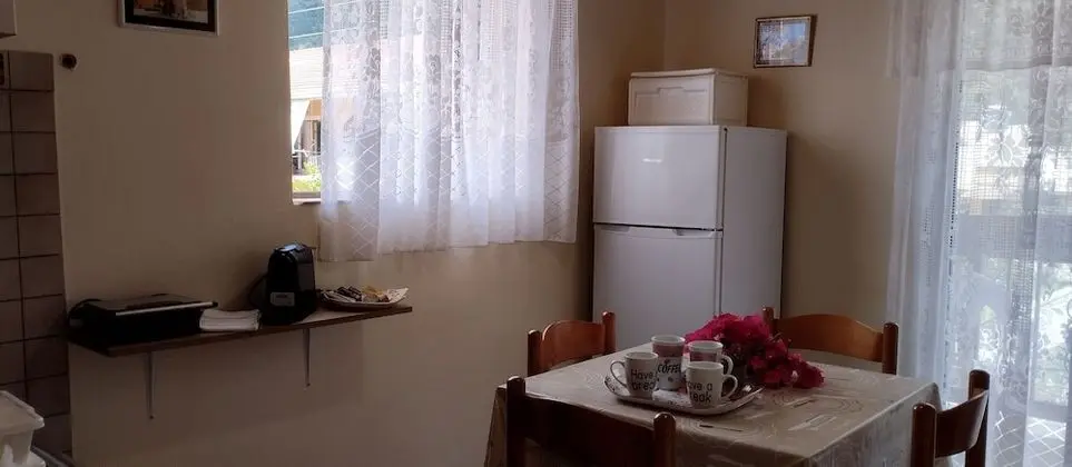 Apart Daire, 2 Yatak Odası, Bahçe Manzaralı