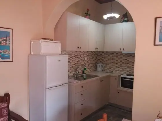Stüdyo, Bahçe Manzaralı