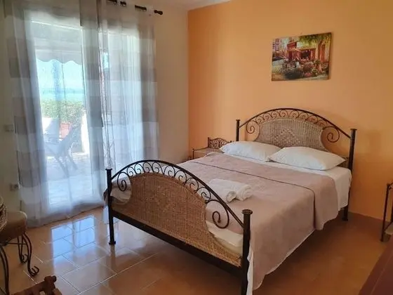 Ev, 3 Yatak Odası, Sigara İçilebilir, Balkon