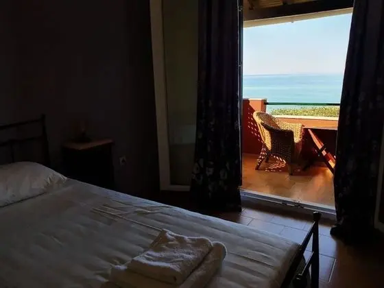 Ev, 3 Yatak Odası, Sigara İçilebilir, Balkon