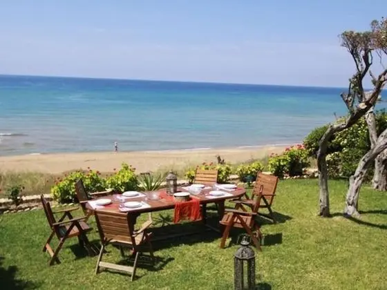 Ev, 3 Yatak Odası, Sigara İçilebilir, Balkon