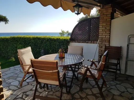 Ev, 3 Yatak Odası, Sigara İçilebilir, Balkon