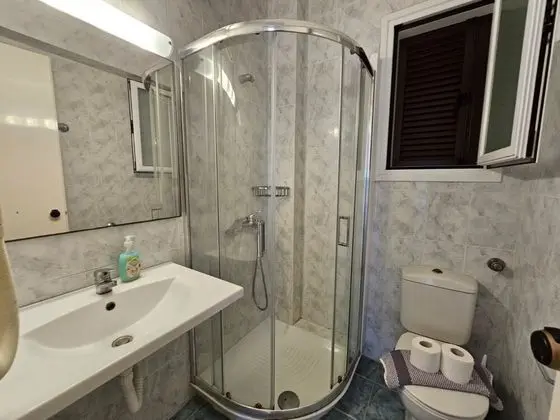 Apart Daire, 2 Yatak Odası, Sigara İçilebilir, Buzdolabı