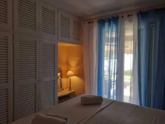 Ev, 2 Yatak Odası, Sigara İçilebilir, Şömine