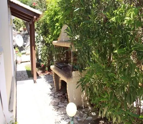 Ev, 2 Yatak Odası, Sigara İçilebilir, Şömine