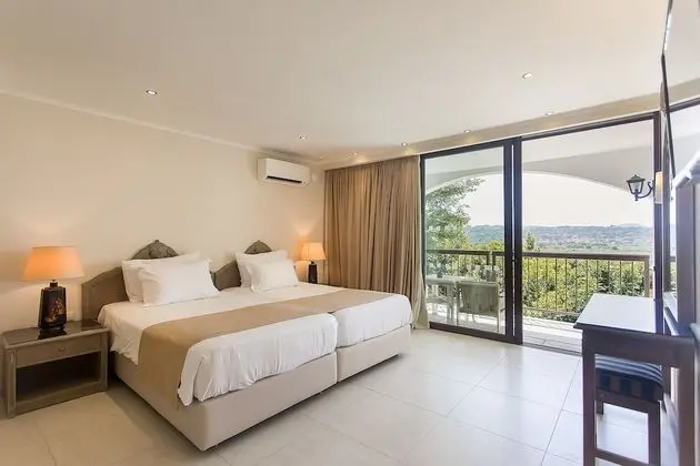 Deluxe Bungalov, Bahçe Manzaralı
