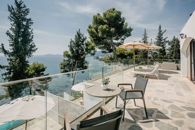 Family Bungalov, 2 Yatak Odası, Kişiye Özel Havuzlu, Deniz Manzaralı