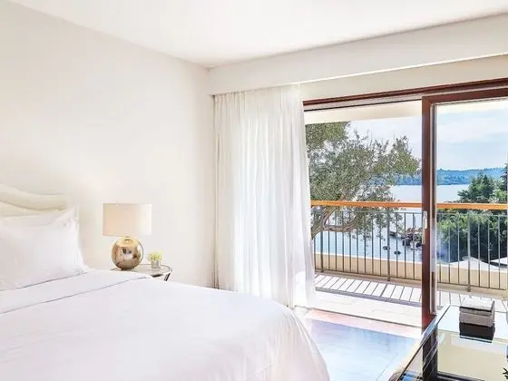 2 Bedroom Beachfront Villa Private Pool