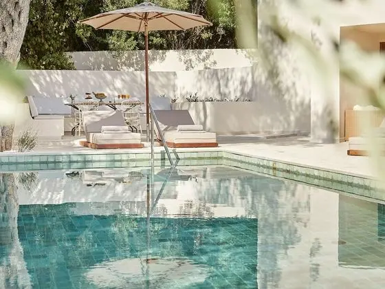 2 Bedroom Beachfront Villa Private Pool