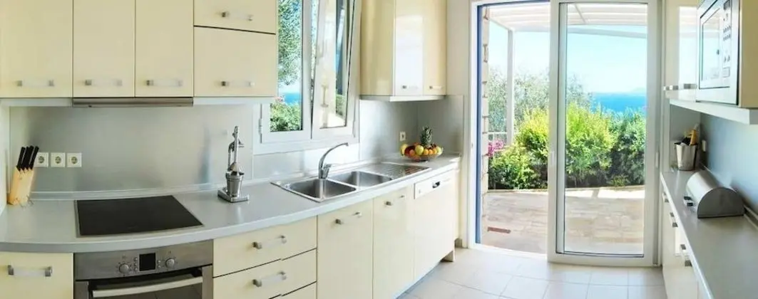 Luxury Villa, Kişiye Özel Havuzlu, Deniz Manzaralı (Bianca)