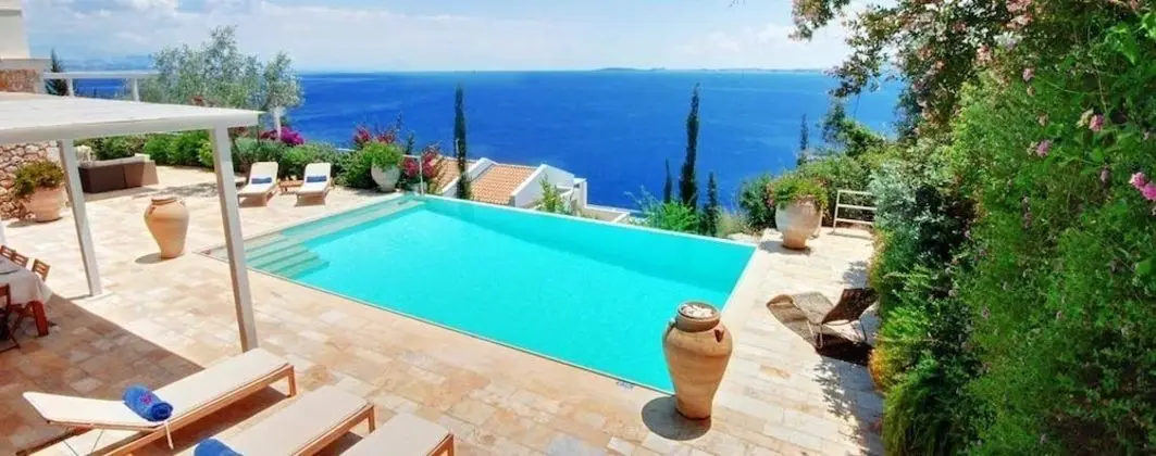 Luxury Villa, Kişiye Özel Havuzlu, Deniz Manzaralı (Bianca)