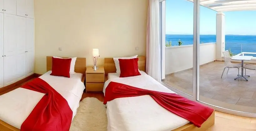 Luxury Villa, Kişiye Özel Havuzlu, Deniz Manzaralı (Rossa)