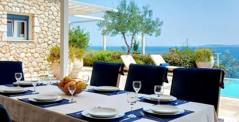 Luxury Villa, Kişiye Özel Havuzlu, Deniz Manzaralı (Rossa)