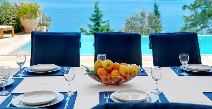 Luxury Villa, Kişiye Özel Havuzlu, Deniz Manzaralı (Rossa)