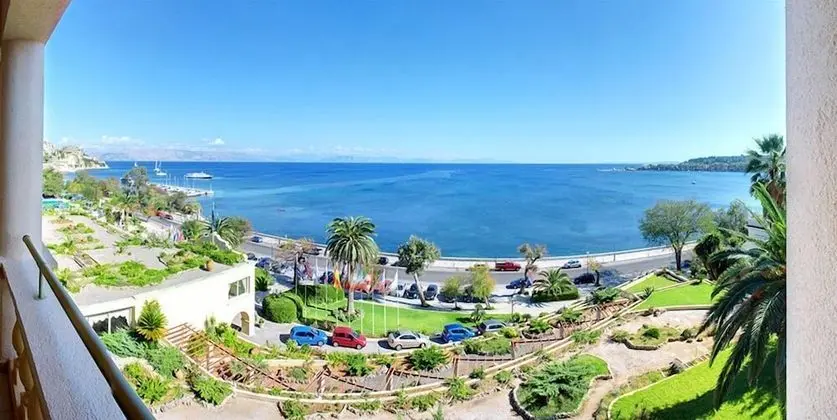 Superior Tek Büyük Yataklı Oda, Deniz Manzaralı