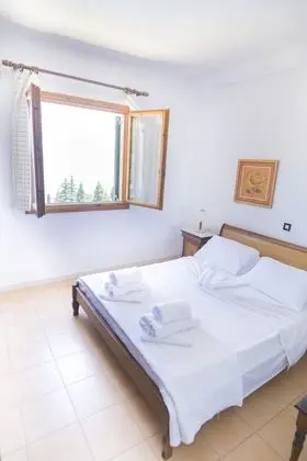 Tek Büyük Yataklı Oda, Bahçe Manzaralı
